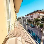 Bruxelles Apartment, A 2 Passi Dal Mare Rif A441 Apartment *