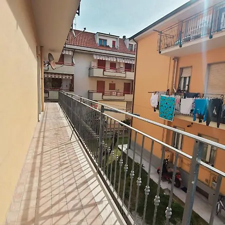 Bruxelles Apartment, A 2 Passi Dal Mare Rif A441 * Порто-д'Асколи