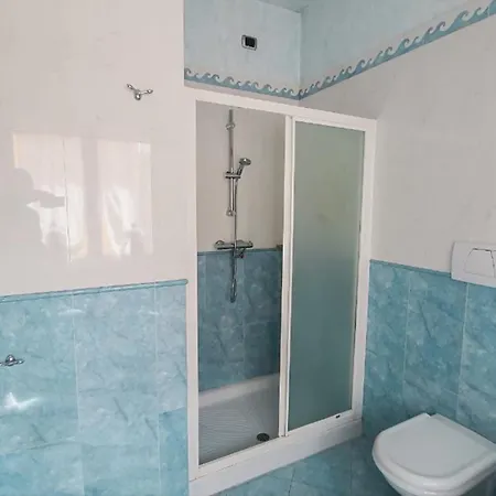 Apartment Bruxelles A 2 Passi Dal Mare Rif A441