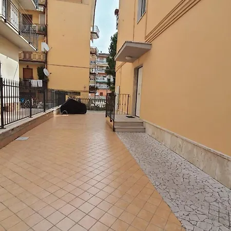 Bruxelles Apartment, A 2 Passi Dal Mare Rif A441 Apartmán