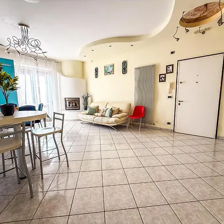 公寓 Bruxelles Apartment, A 2 Passi Dal Mare Rif A441
